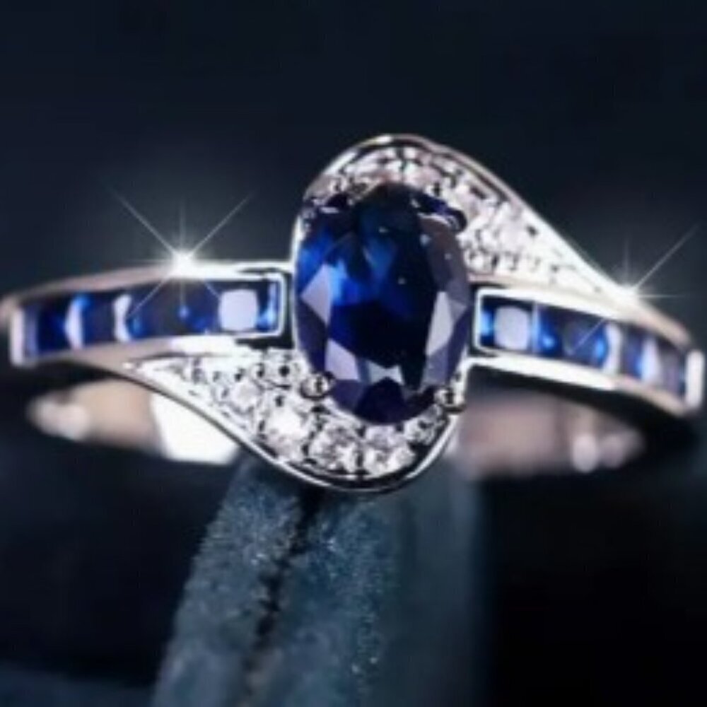 Oval Blue Zirconia Gemstone Ring Synthetic Cubic Zirconia Zinc Alloy 4-prong-set